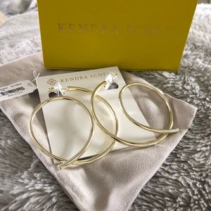 Kendra Scott Myles Hoops in Gold
